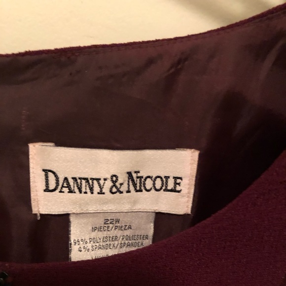 1-piece dress - Picture 1 of 2